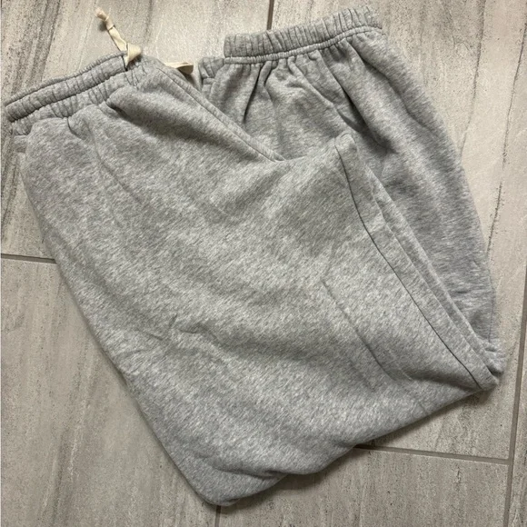 Urban Outfitters Out From Under Brenda Jogger Sweatpant